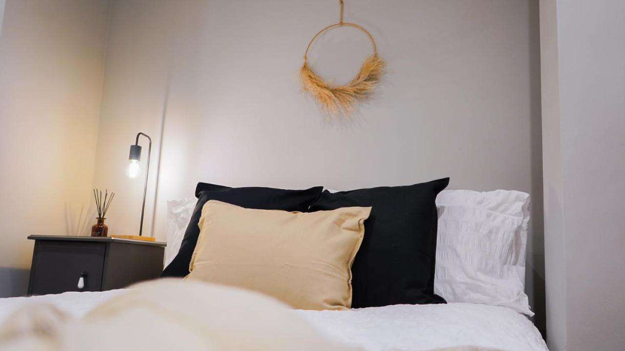 Stylish 2 Bed Near Watford Hospital & Watford Fc - Professionals & Contractors Welcome Watford (Hertfordshire)